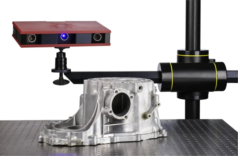 Industrial 3D scanner used for component geometry capture and inspection