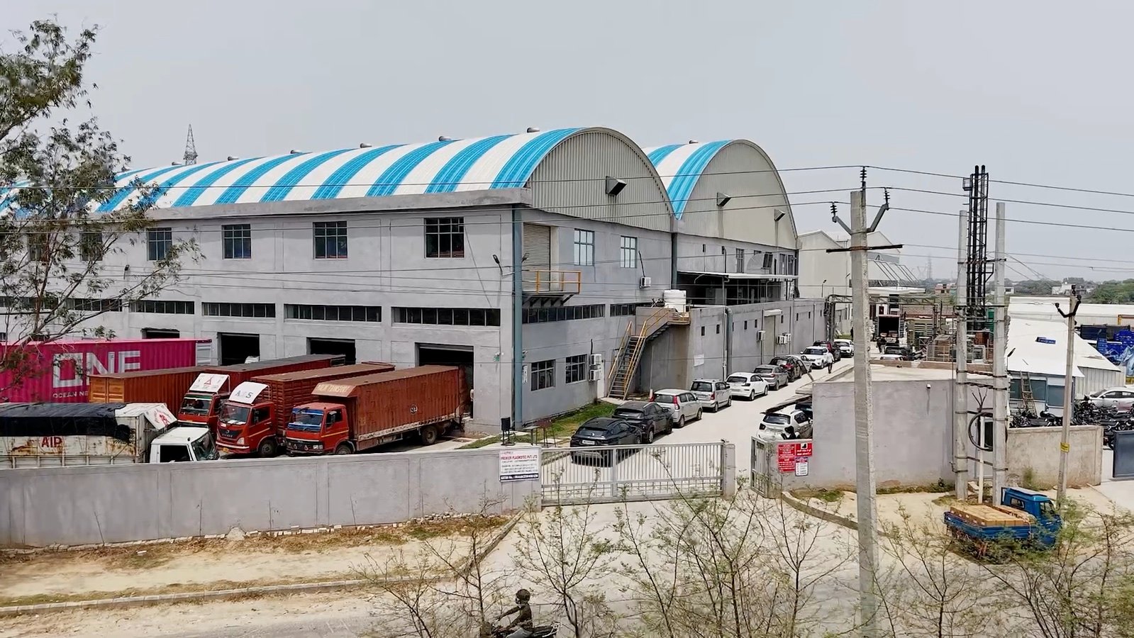 Premier Plasmotec factory exterior